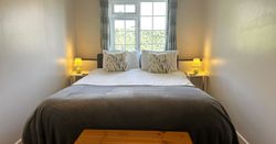 Loft Cottage - King Size Bedroom