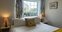 Stable Cottage - King Size Bedroom
