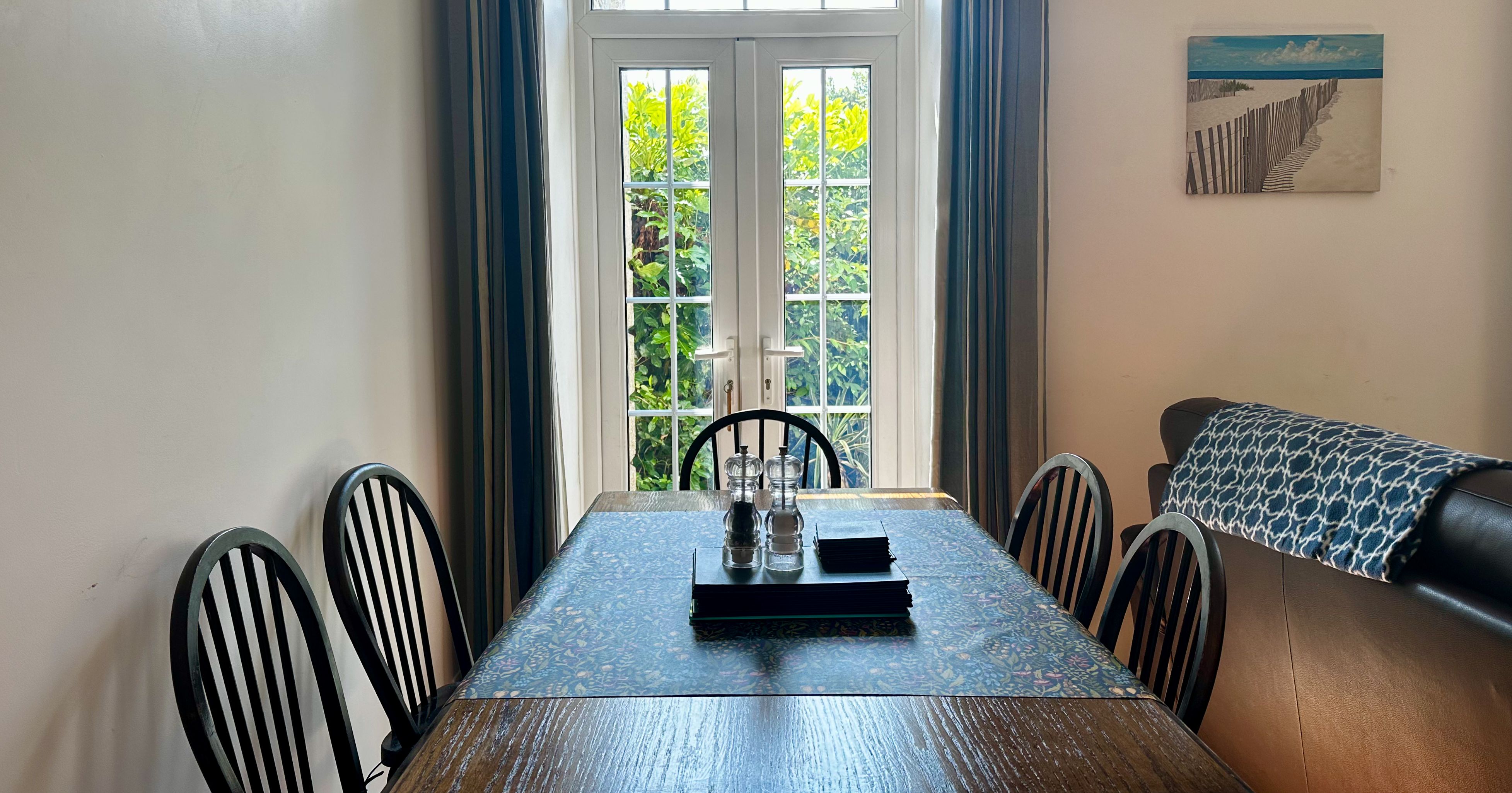 Granary Cottage - Living / Dining Room