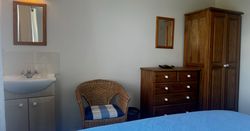 Granary Cottage - Kingsize / Twin Bedroom