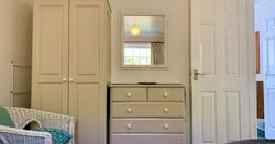 Smithy Cottage - Twin Bedroom