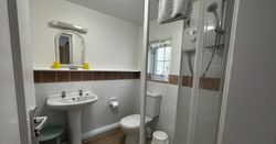 Smithy Cottage - Bathroom