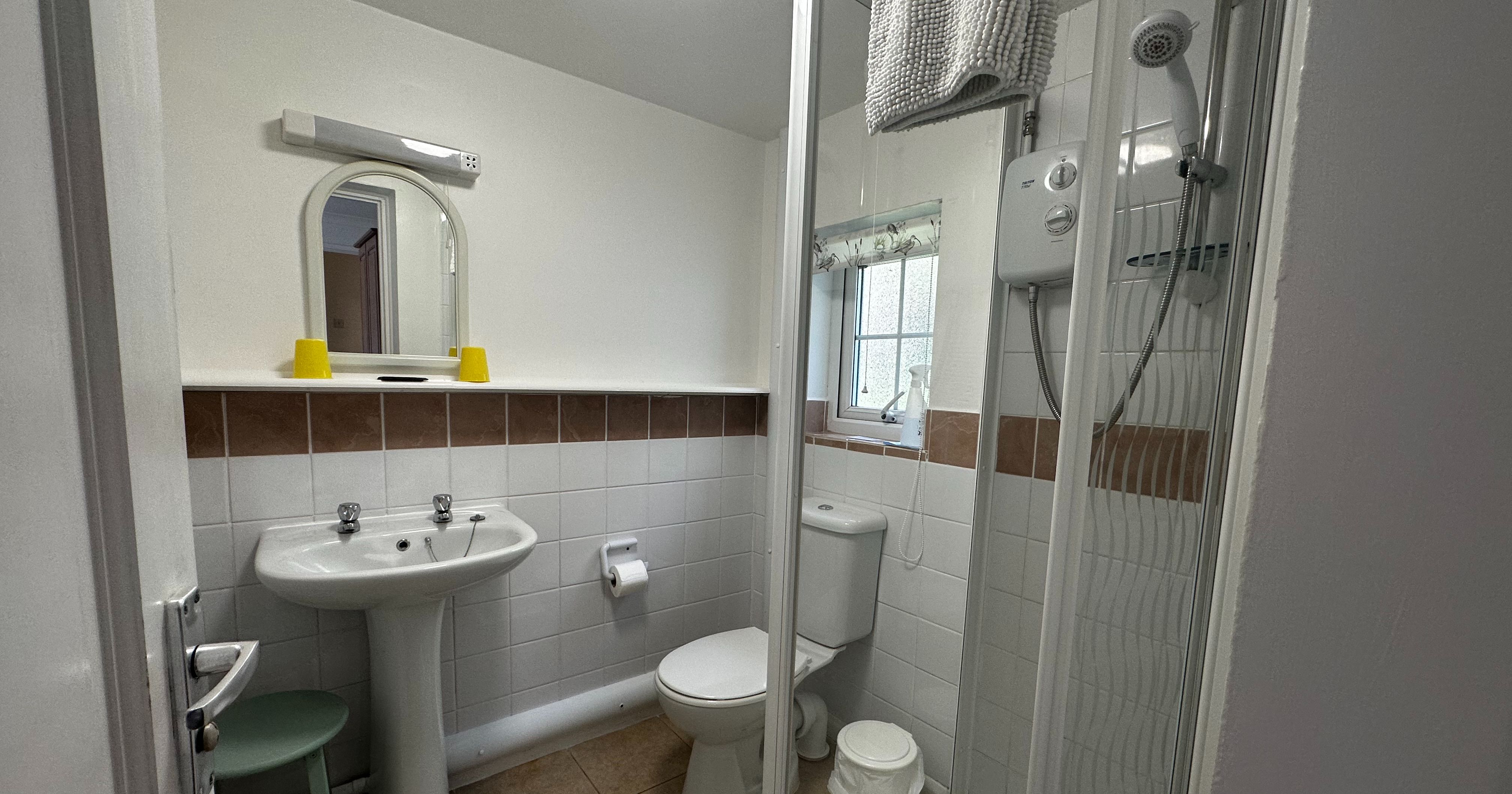 Smithy Cottage - Bathroom