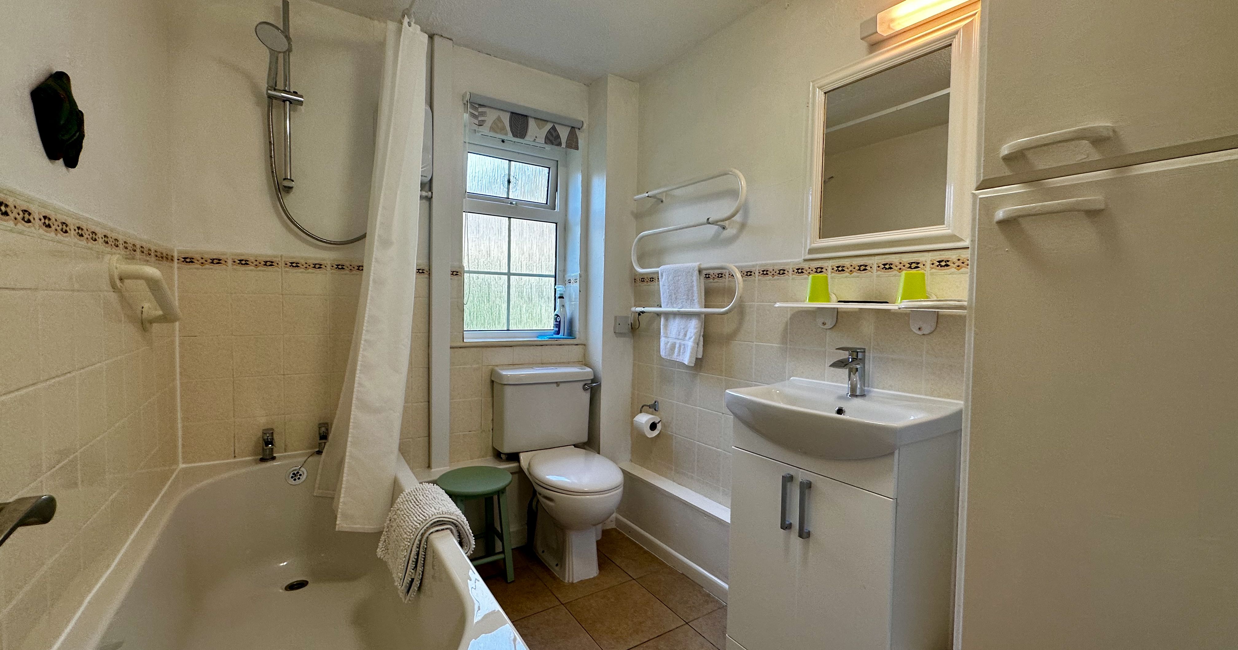 Smithy Cottage - Bathroom