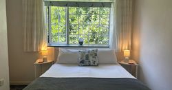 Byre Cottage - Double bedroom