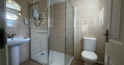 Byre Cottage - Ensuite