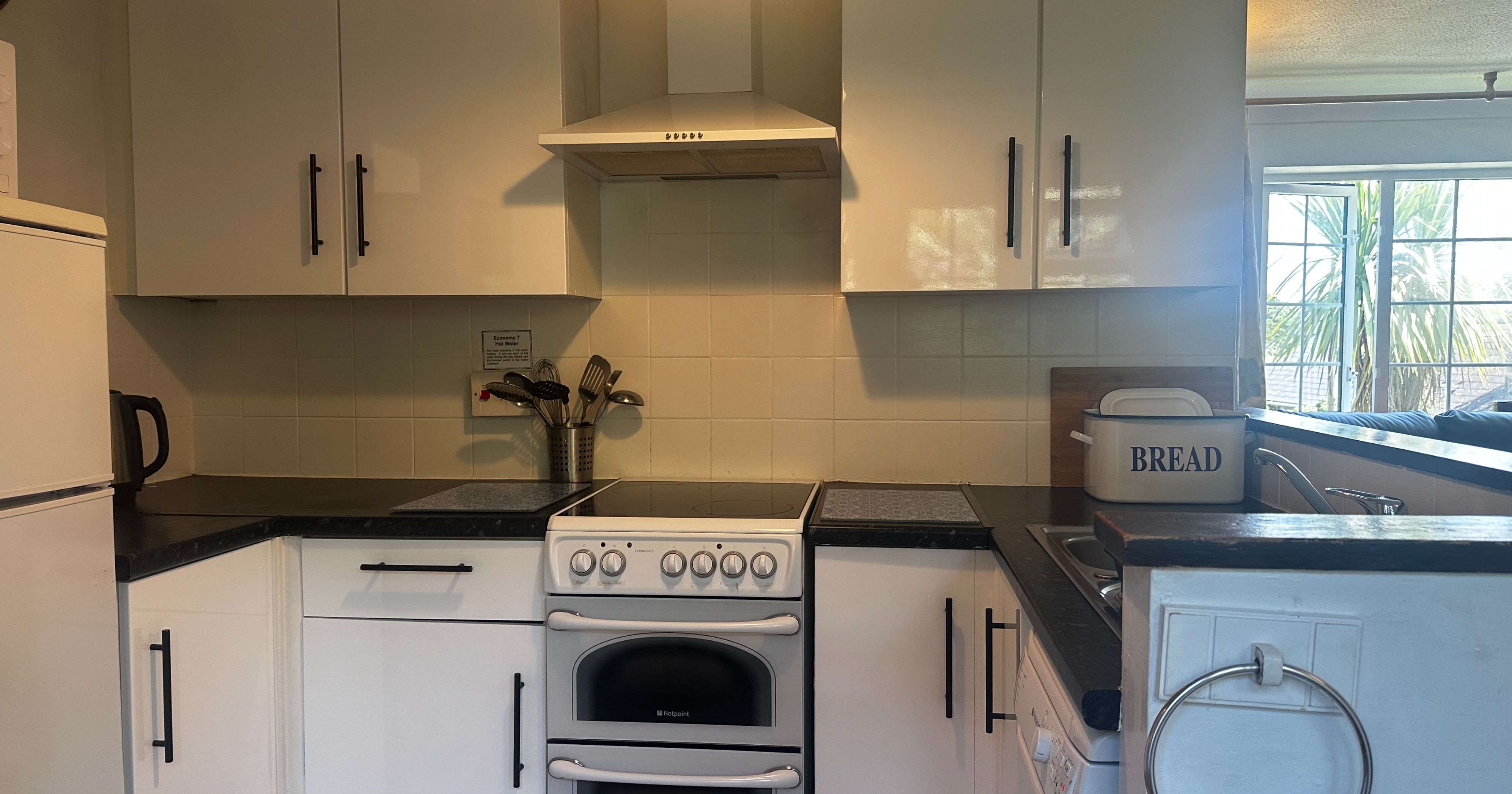 Byre Cottage - Kitchen