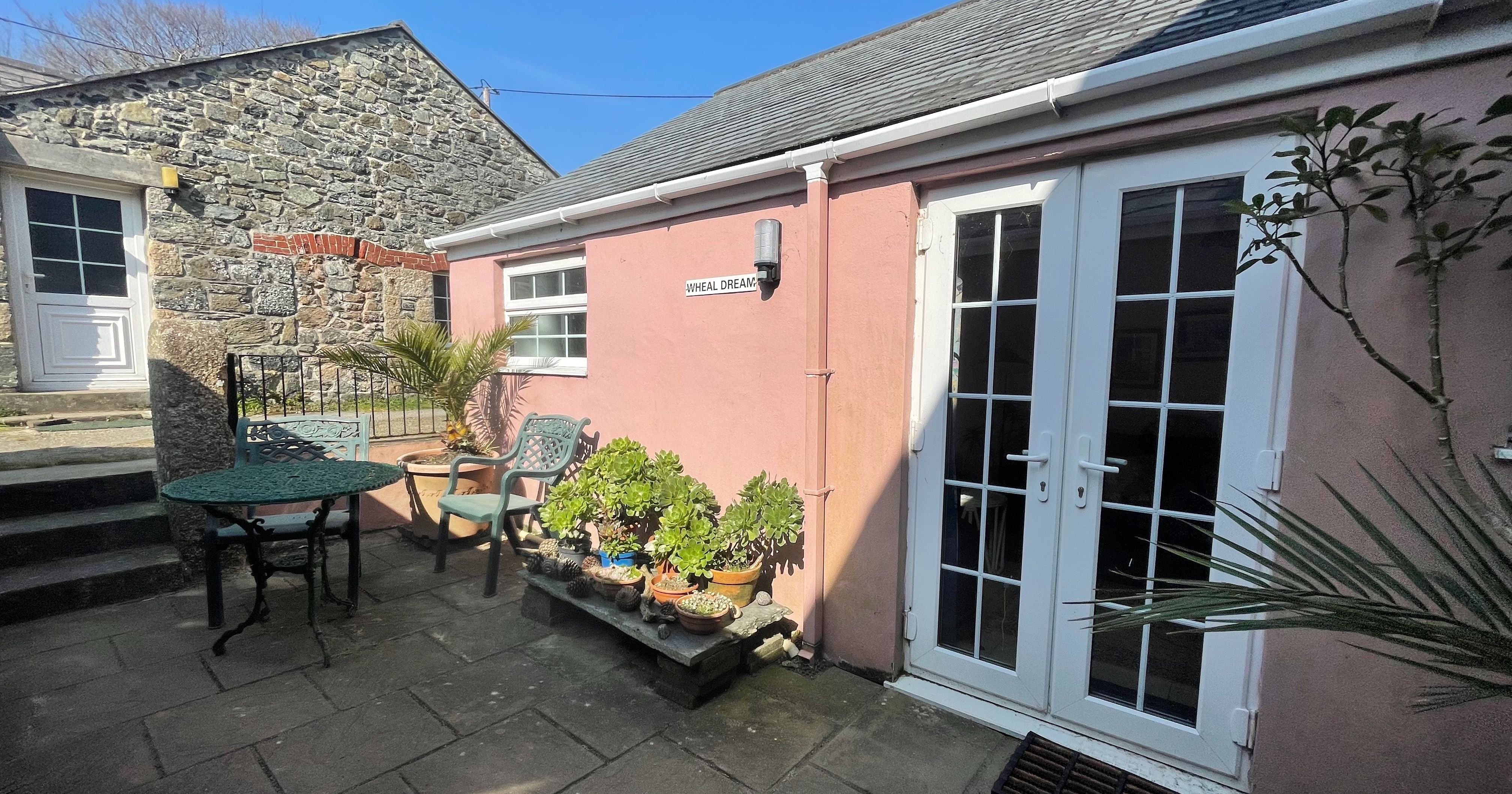 Wheal Dream - Exterior