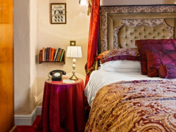 Bedroom at the Two Bridges Hotel