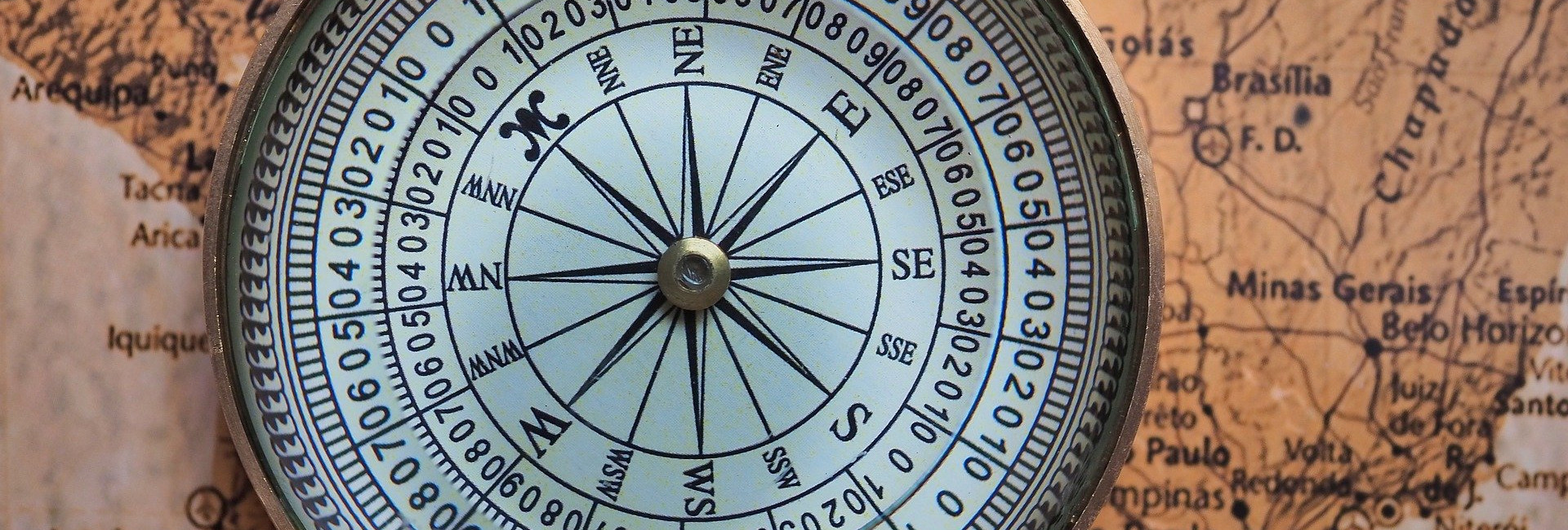 compass-8324516_1920 pixabay