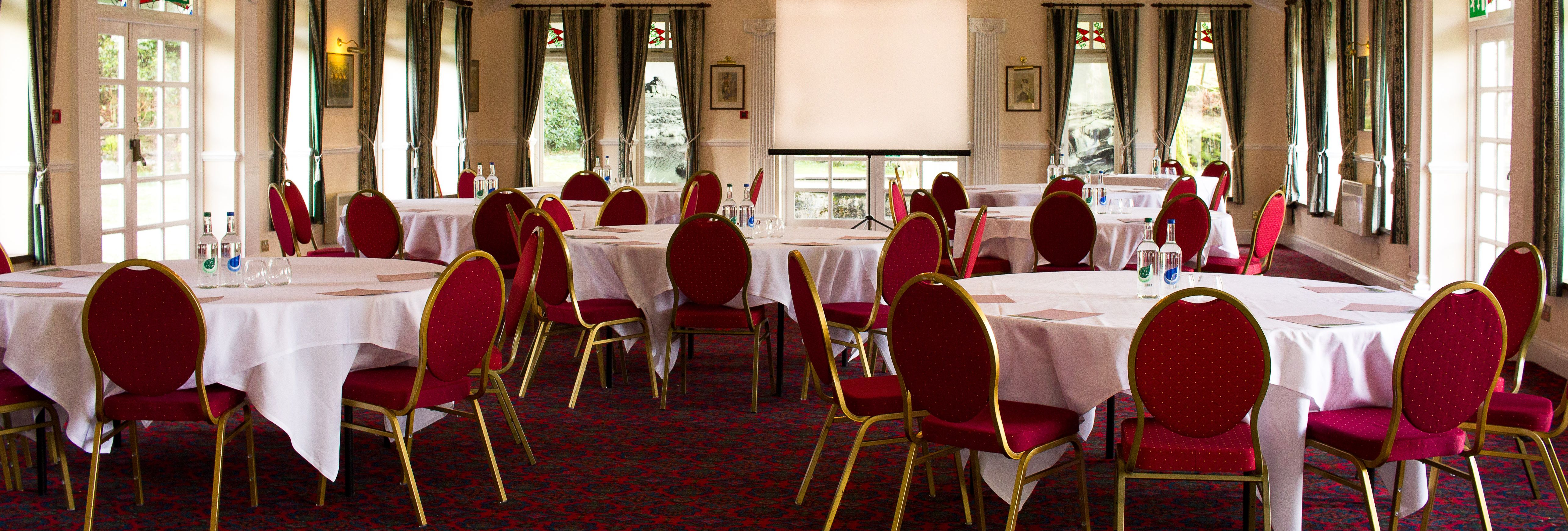 Fountain Room at the Two Bridges Hotel