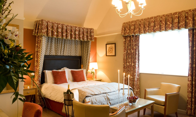 Weatheroak Bridal Suite