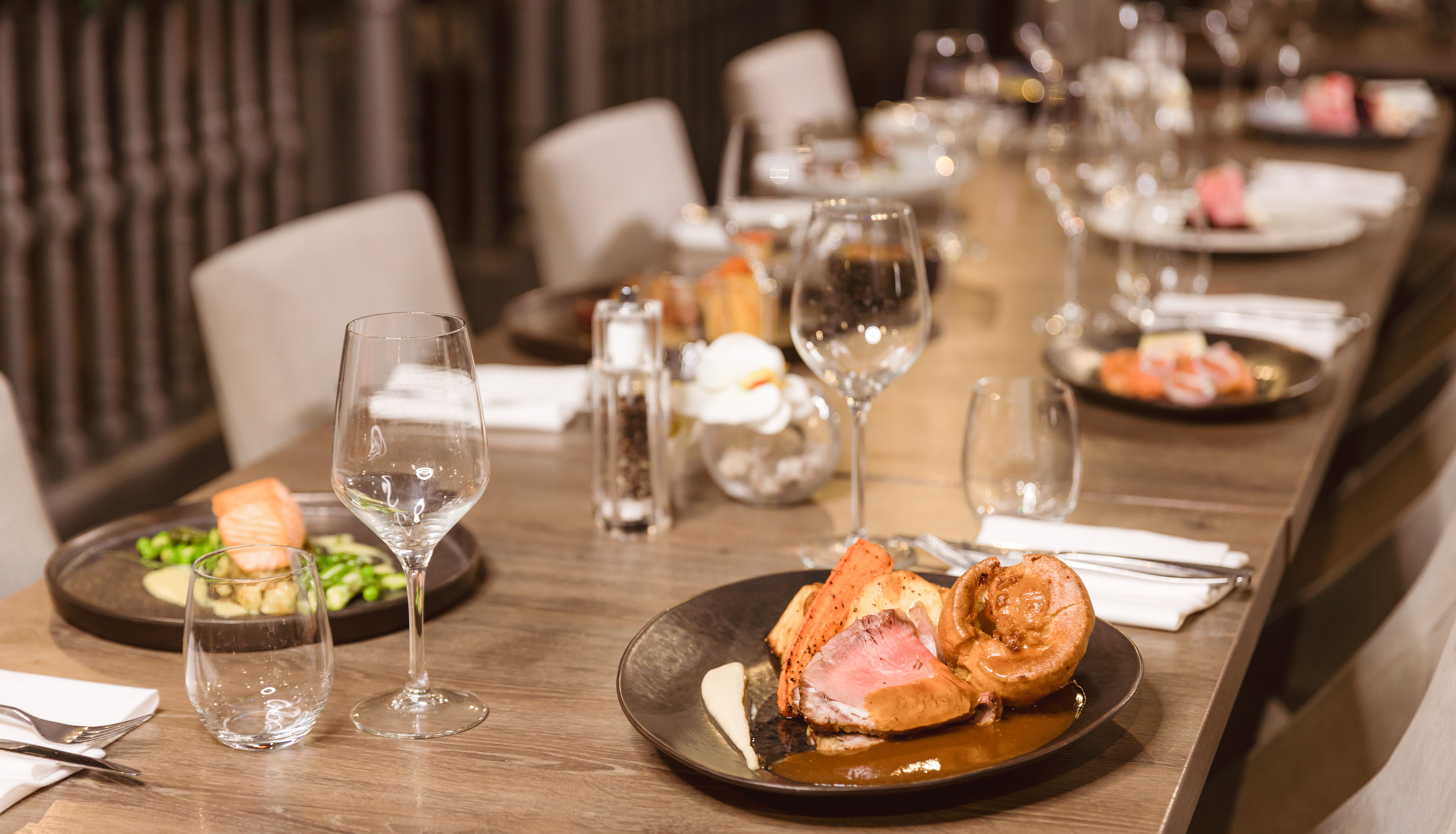 Christmas Dinner Table - Westmead Hotel