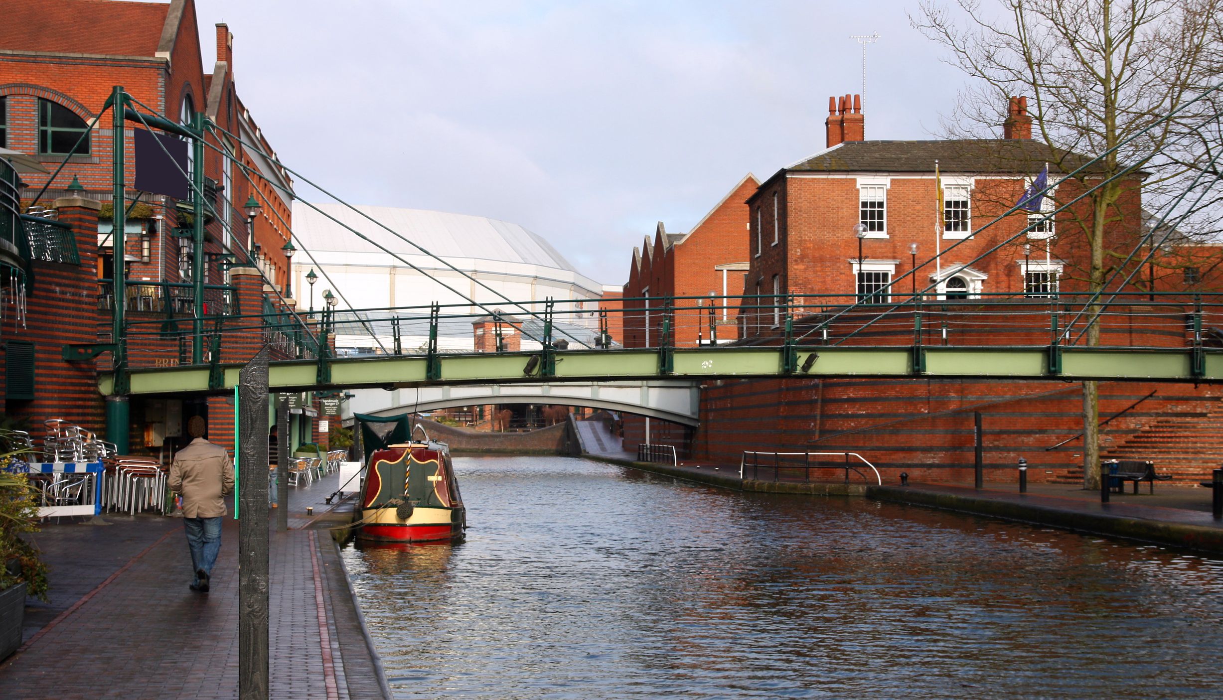 Canal Boat & Bridge - Westmead Hotel
