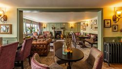 Bar and Lounge