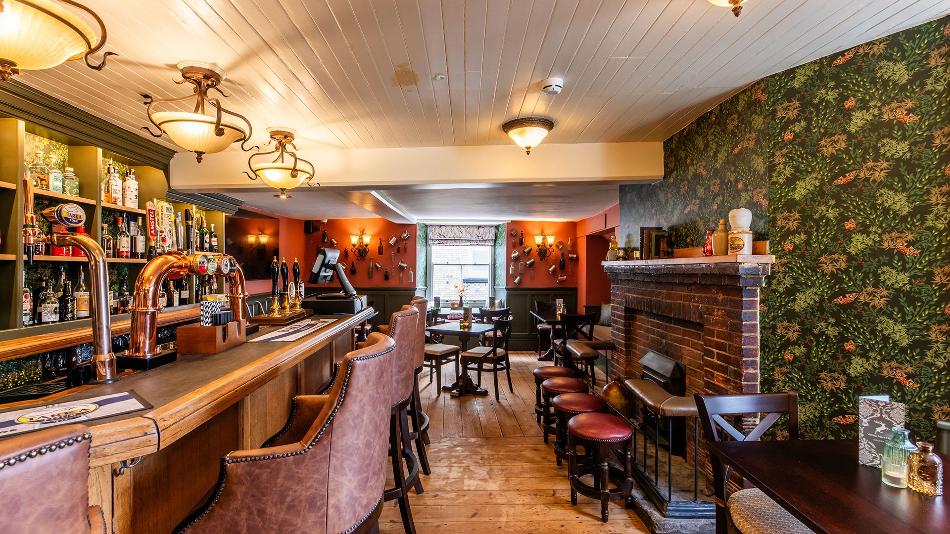 White Hart Dartmoor Bar