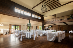 7WeddingBarn1