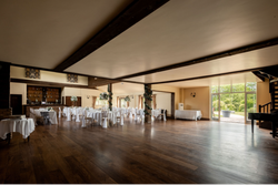7WeddingBarn2