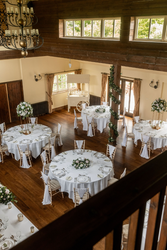 7WeddingBarn39