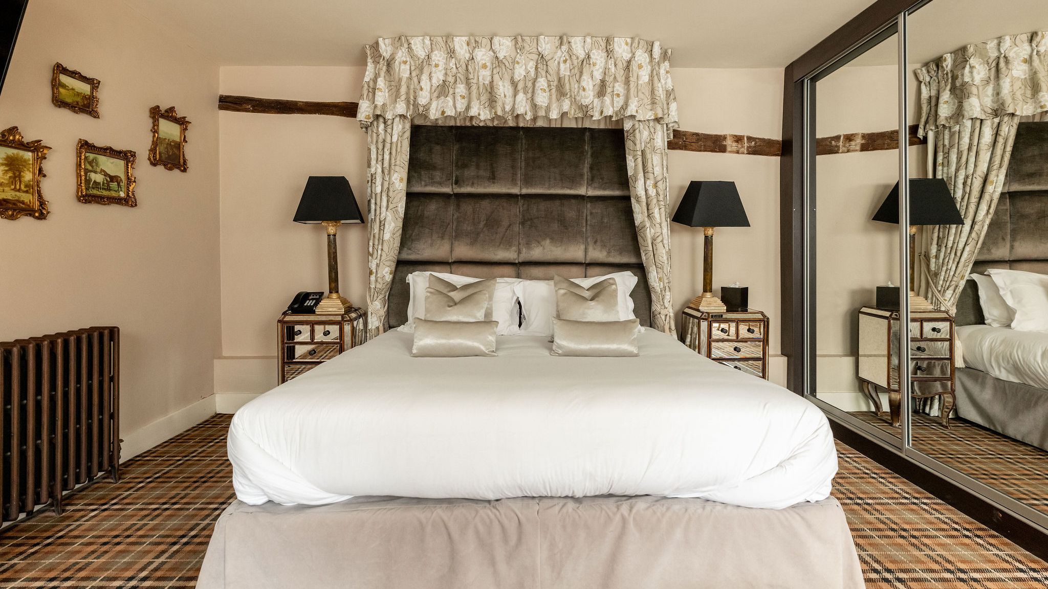 WhiteHartBedrooms138