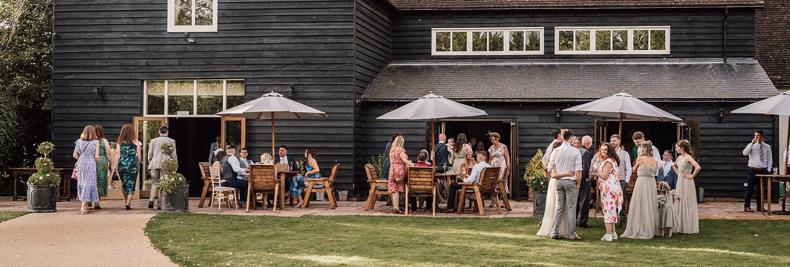 Ellis and Toby - The White Hart