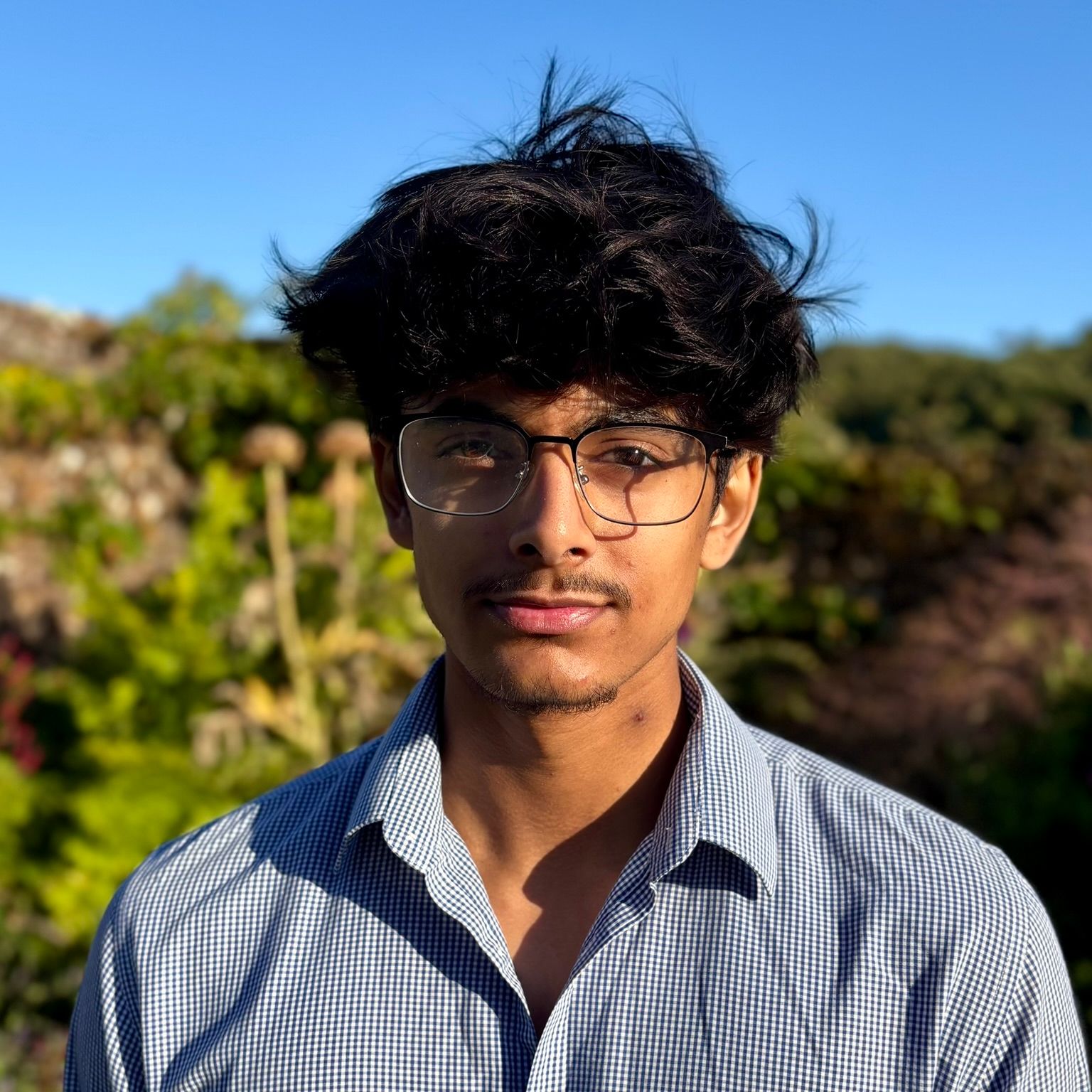 Pranav_Headshot