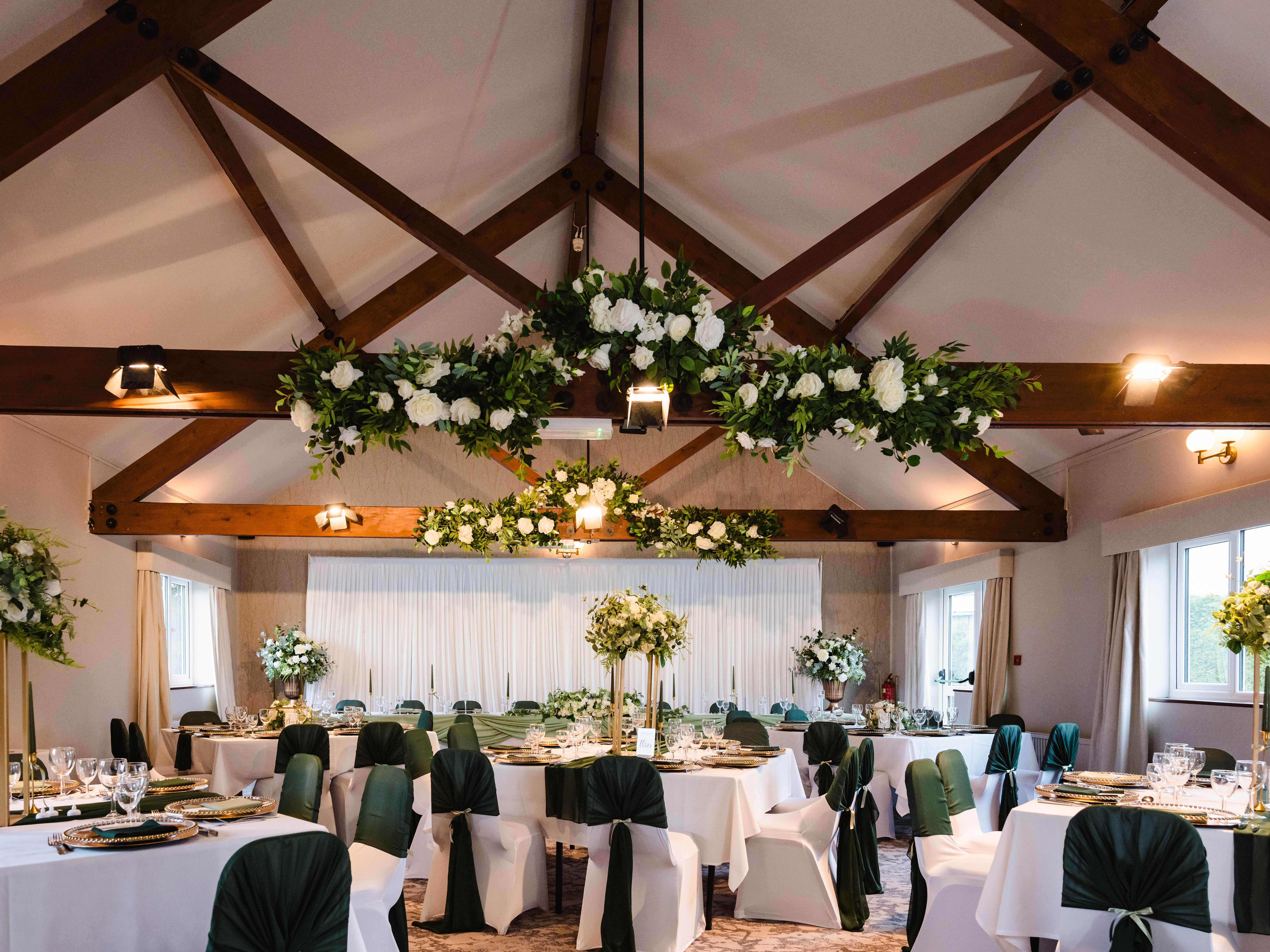 Rutland Wedding Venue I Wisteria Hotel in Oakham I Barn Room Wedding Breakfast