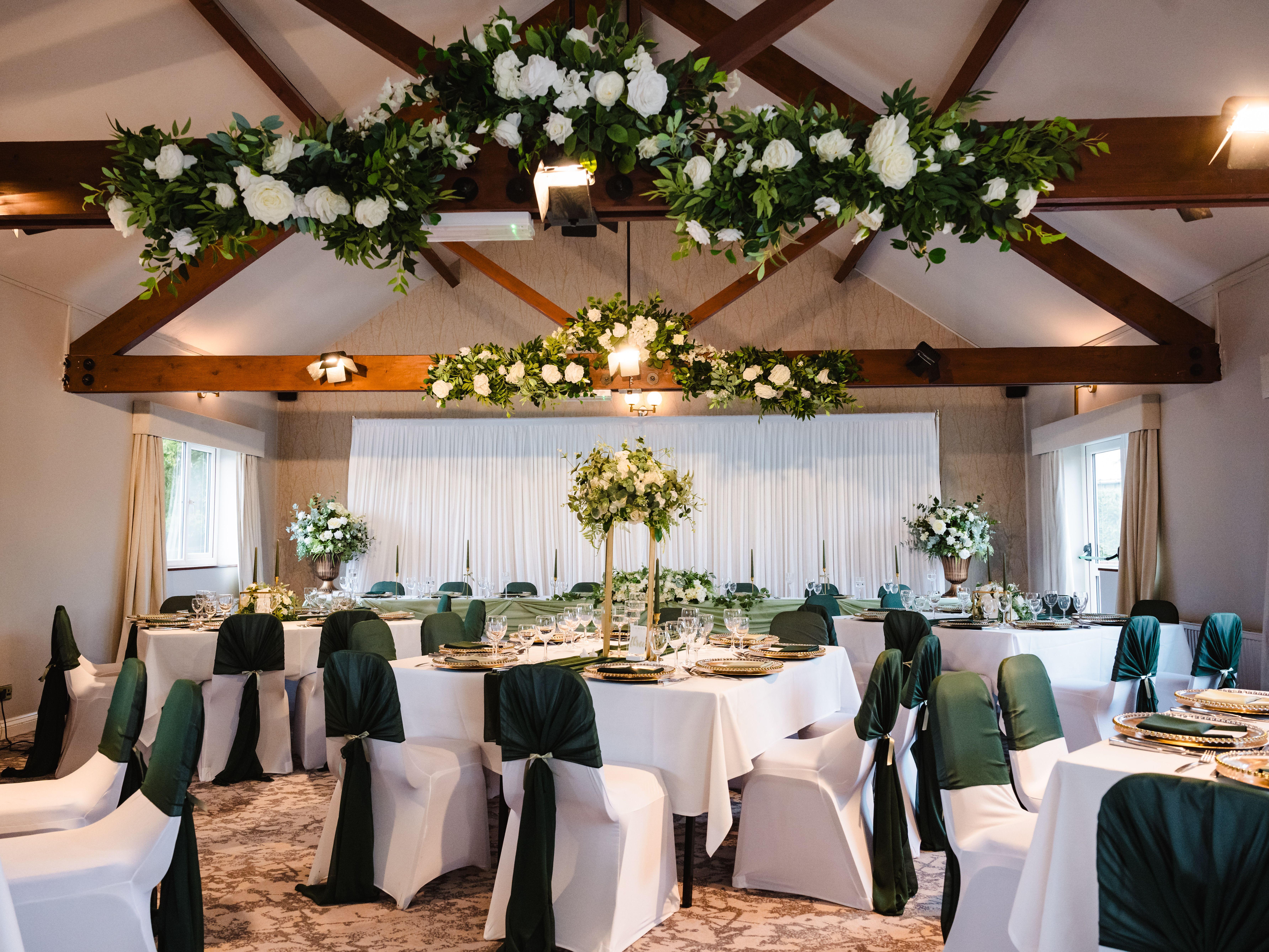 Rutland Wedding Venue I Wisteria Hotel in Oakham I Barn Room Wedding Breakfast