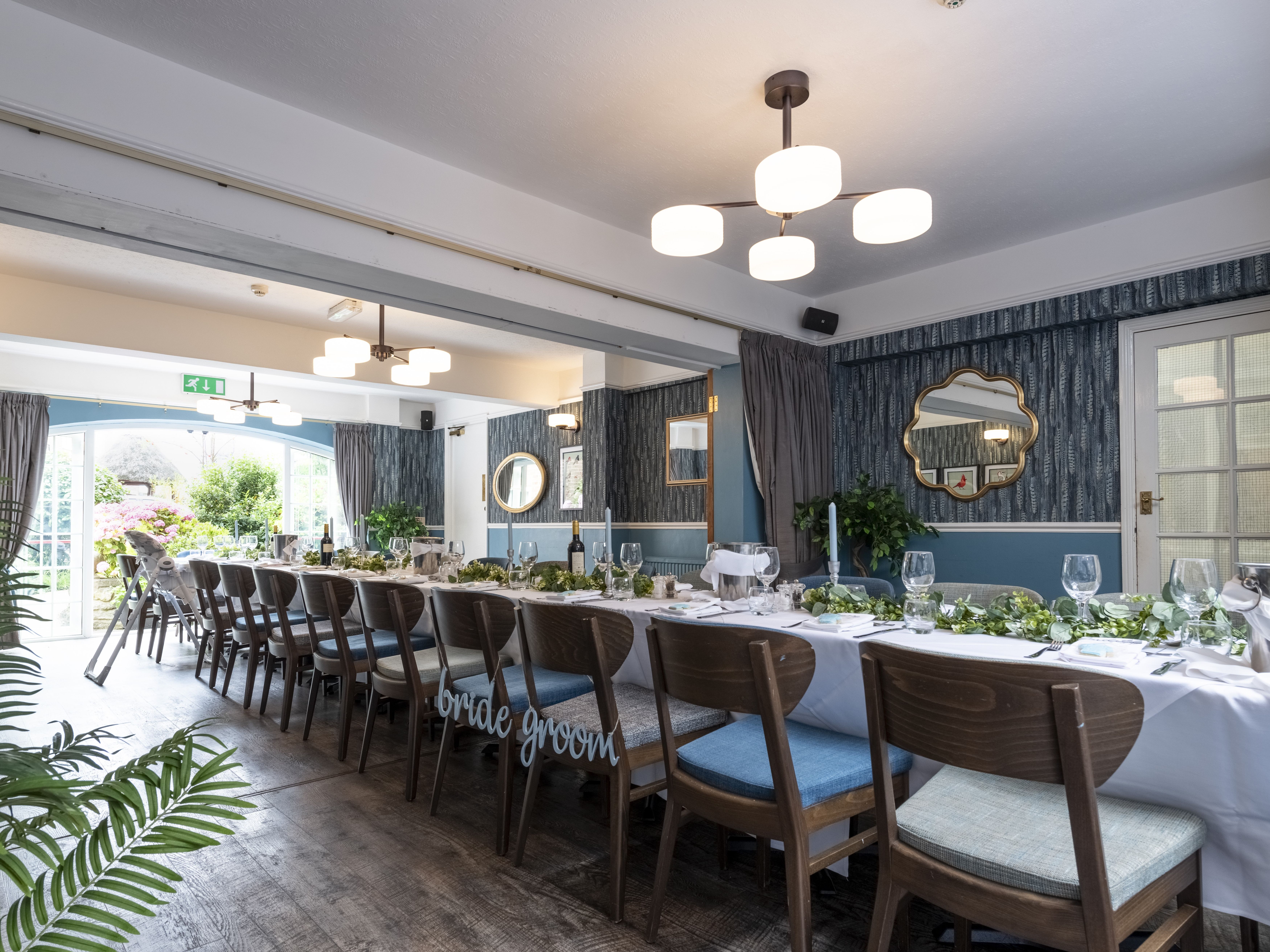 Rutland Wedding Venue I Wisteria Hotel in Oakham I Georgian Suite Wedding Breakfast