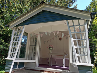 Summer House - Catmose Cottage