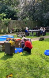Garden Party 2