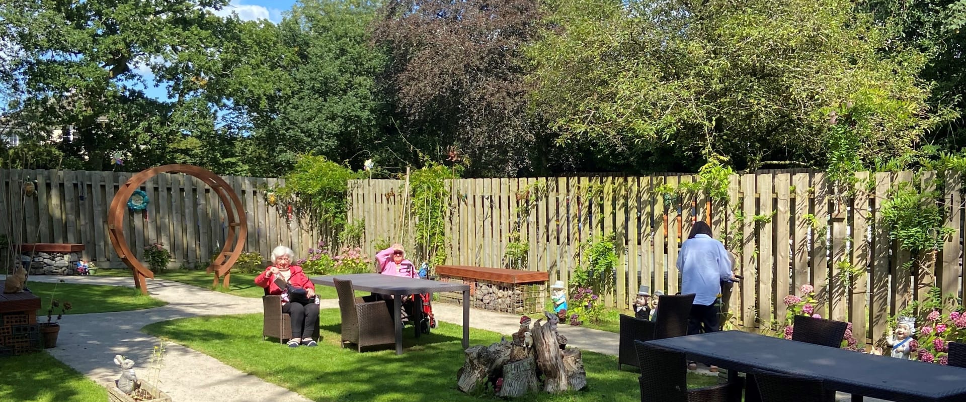 Sunny Garden