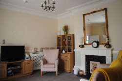 Sitting room with TV