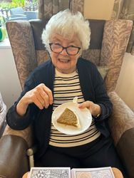 Cake and colouring
