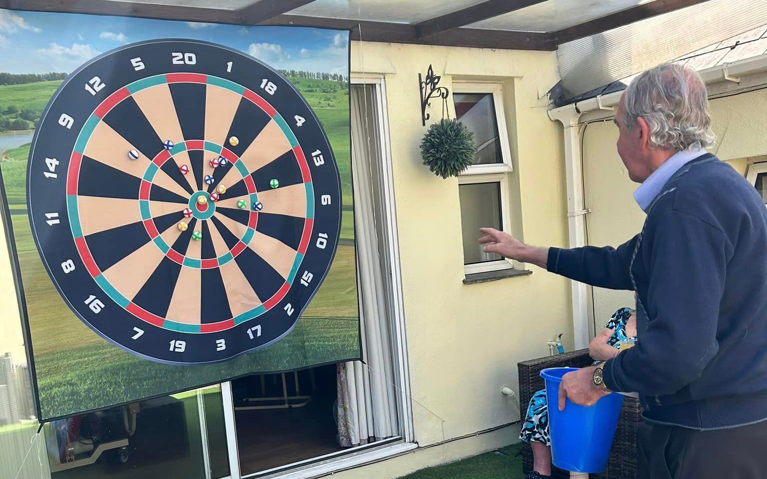 Playing Darts