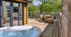 Hot tub in private decked area