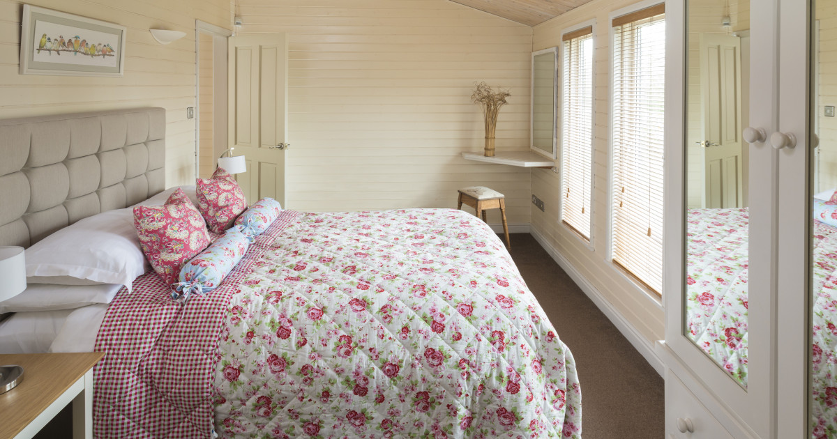 Mill Pond Main Bedroom