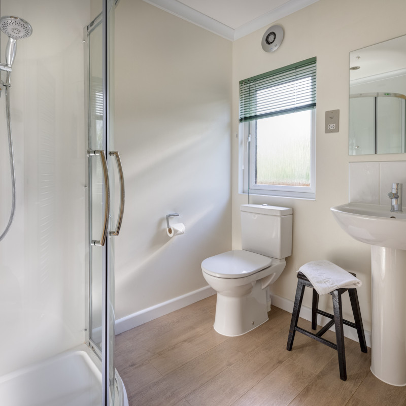 Glamping Private Shower Room