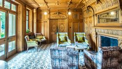 Lounge Area