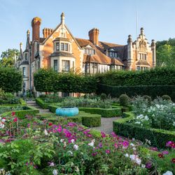 historic property with beautifully maintained gardens