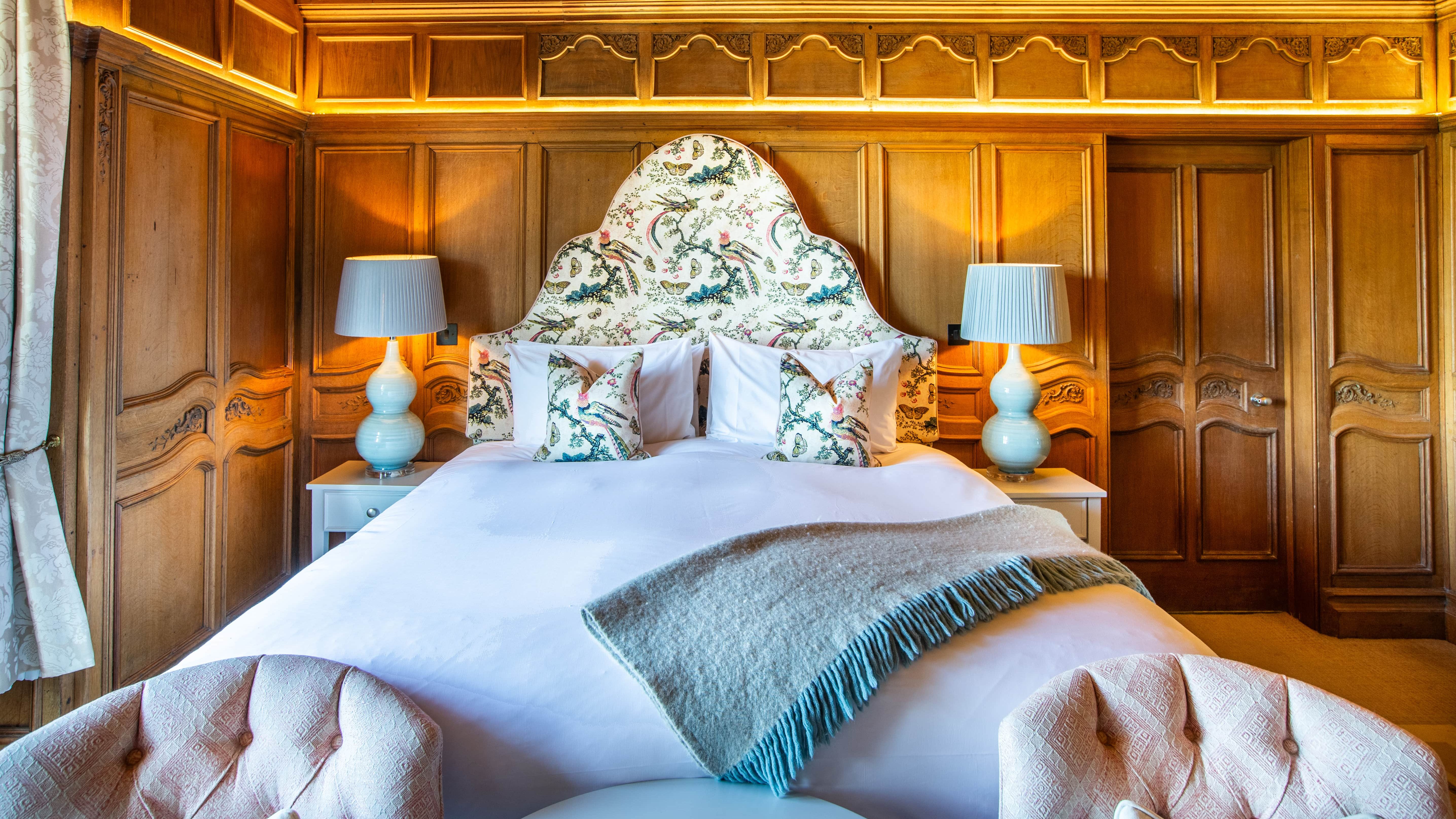 Large Bed with pink, white and green theme